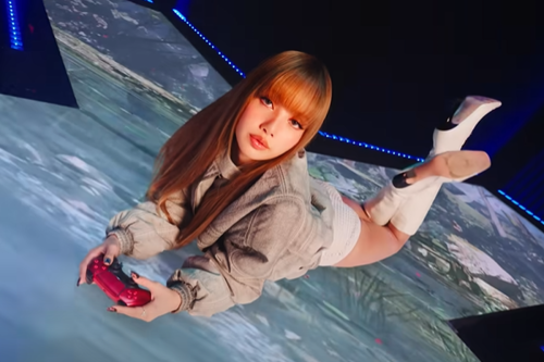 Lisa "Blackpink" Main Game PS5 di Video Baru Sony PlayStation