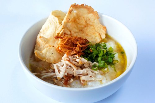 Resep Bubur Ayam Santan Berempah agar Lebih Harum, Tambah Kemangi
