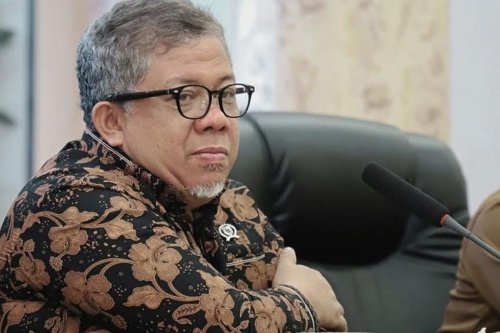 Profil Fahri Hamzah: Dari Anggota DPR, Kini Rangkap Jabatan Wamen dan Komisaris BTN