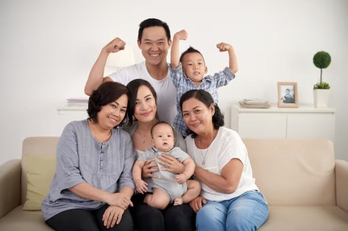 Top 7+ Tips Tinggal di Rumah Mertua agar Tetap Damai dan Minim Konflik