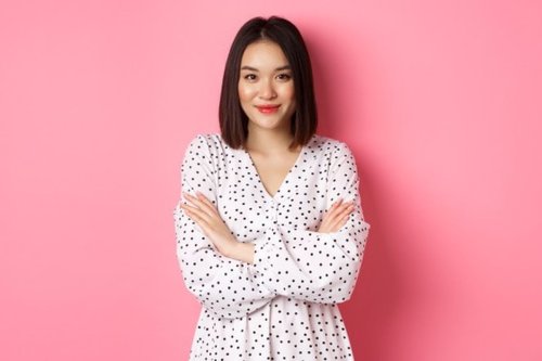 Minyak berlebih hingga pori-pori besar,  Ilustrasi sunscreen., Paparan sinar matahari dan risiko hiperpigmentasi, Polusi dan radikal bebas memperparah kondisi kulit, Peran skin barrier&nbsp;dalam melindungi kulit, Kata Dermatolog Soal Pengaruh Iklim pada Masalah Kulit Orang Indonesia