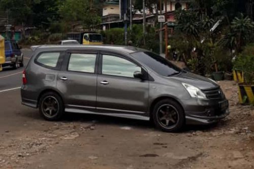 Segini Rincian Biaya Kepemilikan Nissan Grand Livina 2010