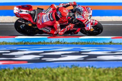 MotoGP, Marc Marquez, MotoGP Hongaria 2026, Pedro Acosta, Marco Bezzecchi, Hasil Sprint Race MotoGP Hongaria 2026, Marc Marquez Menang, Tampil Dominan