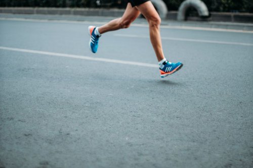 Strength Training Bantu Perkuat dan Stabilkan Tubuh, Mobility dan Stretching Cegah Kekakuan Otot, Teknik Lari Juga Perlu Dipelajari, Kombinasi Latihan Bantu Hasil Lebih Optimal, Lari Saja Tak Cukup, Ini Latihan Pendukung agar Hasilnya Lebih Optimal