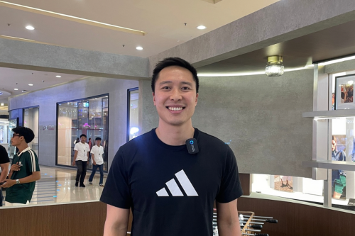  Arthur Irawan dalam acara Stanley 1913 Pop-Up: Home of Champions di Central Park, Jakarta Barat pada Kamis (04/06)1. Pastikan tubuh tetap terhidrasi, 2. Jangan remehkan kualitas tidur, 3. Mulai dari latihan ringan, 4. Bangun fondasi sebelum mengikuti tren olahraga, 4 Tips Menjaga Stamina Ketika Berolahraga untuk Pemula Menurut Atlet