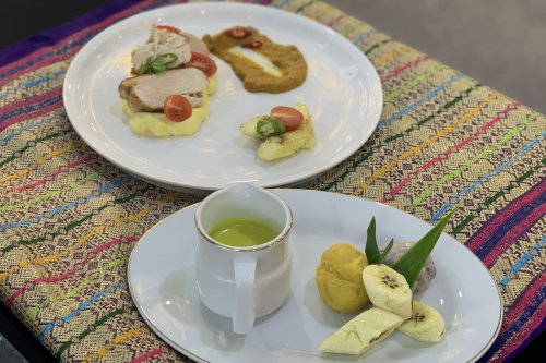 apa itu kompetisi halal chef, penilaian kompetisi halal chef, peserta kompetisi halal chef, kompetisi halal chef 2025, indonesia international halal chef competition, Ada Kompetisi Halal Chef, Apa Bedanya dengan Lomba Masak Biasa?