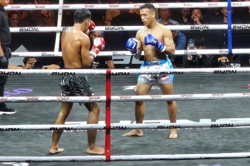 Fabian Farhan Kalahkan Wakil Malaysia Lewat Duel Ketat 3 Ronde