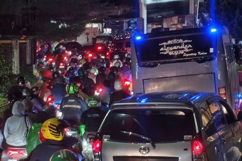 Jutaan Pemudik Mulai Kembali, Arus Balik Lebaran Kian Padat di Berbagai Moda Transportasi