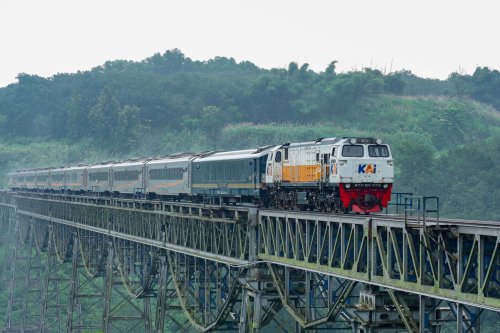 Jadwal Terbaru KA Airlangga Mulai 1 September 2025, Ada Perubahan Jam di 14 Stasiun!