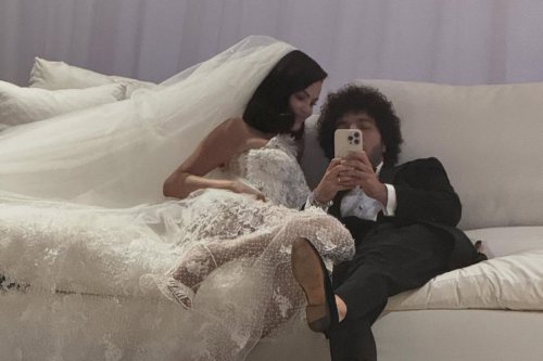 Intip Detail Cincin Tunangan Selena Gomez dari Benny Blanco, Hampir Rp 4 Miliar