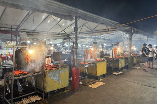 Wisata Kuliner Malam di Filipino Market Kota Kinabalu, Bawa Uang Berapa?