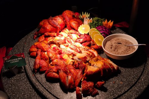 Mencicipi Ayam Kanton Panggang, Perpaduan Kulit Renyah dan Daging yang Lembut