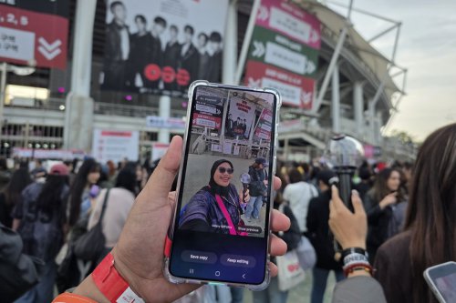 Pakai Fitur AI Eraser Galaxy S26 Ultra di Konser BTS Arirang, Bisa "Bikin Ulang" Momen yang Terlewat