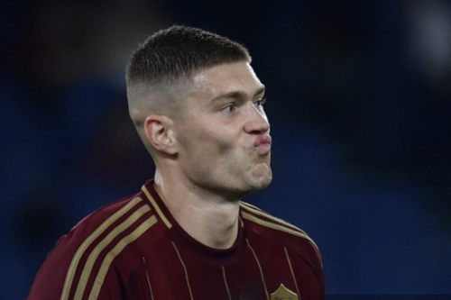 Serie A, AC Milan, AS Roma, Bursa Transfer, Liga Italia, Transfer Pemain, Artem Dovbyk, Santiago Gimenez, Hambatan AC Milan dalam Menukar Artem Dovbyk - Santiago Gimenez