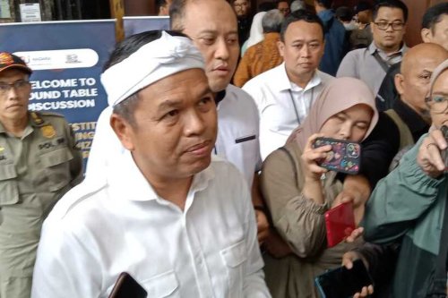 Dedi Mulyadi Bongkar Sewa Mobil Listrik BUMD ke Pemprov Jabar, Setahun Tekor Rp 11 Miliar