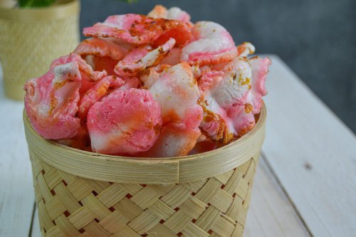 Kerupuk Jenis Ini Ternyata Berbahaya, Jangan Asal Makan!