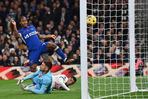 Raheem Sterling Bertahan di Chelsea Hingga Januari 2026 Usai Gagal Dapat Klub Baru