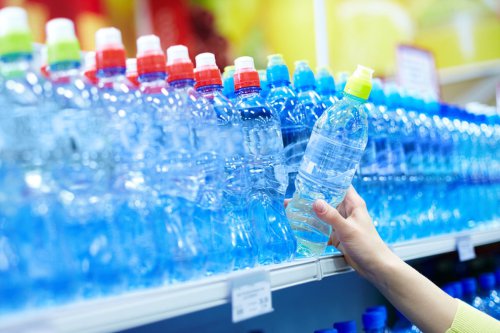 Harga Plastik Naik, Ini 5 Cara Travelling yang Hemat Plastik