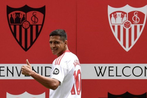 Hasil Liga Spanyol Sevilla Vs Elche 2-2: Assist Tumit Alexis Sanchez