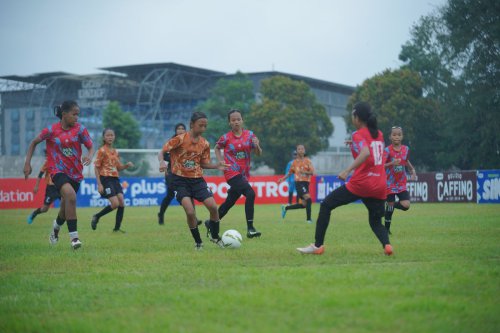 Singapura, Timo Scheunemann, singapura, sepak bola putri indonesia, Dua Tim Putri Indonesia Akan Tampil di Singapura