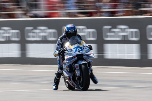 Gresini Racing, Alex Marquez, Fermin Aldeguer, sprint race, MotoGP, Desmosedici GP24, MotoGP 2025, Sirkuit Aragon, Sprint Race, motogp 2025, MotoGP Aragon 2025, Gresini Racing Raih Podium Ganda di Sprint Race MotoGP Aragon 2025