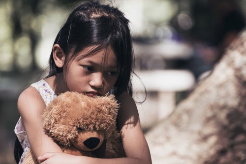Definisi child grooming menurut ahli, Kenapa istilah grooming sering keliru dipahami?, Dampak dari penyalahgunaan istilah, Grooming berbeda dari kedekatan yang sehat, Kenapa pemahaman yang tepat sangat penting?, Jangan Keliru, Ini Makna Child Grooming yang Tepat