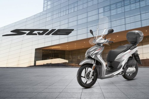 QJMotor, Honda SH125i, motor baru, QJMotor SQ16, QJMotor SQ16, Skutik 125cc Mirip Honda SH125i