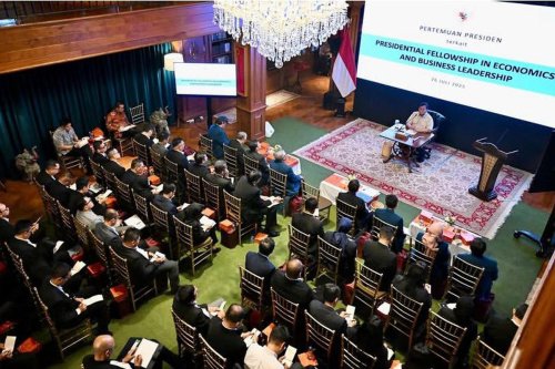 Prabowo Subianto, profesional muda, Hambalang, Jawa Barat, Profesional Muda, prabowo subianto, jawa barat, Selama 5 Jam, Prabowo Bahas Ekonomi dan Bisnis dengan 82 Profesional Muda di Hambalang