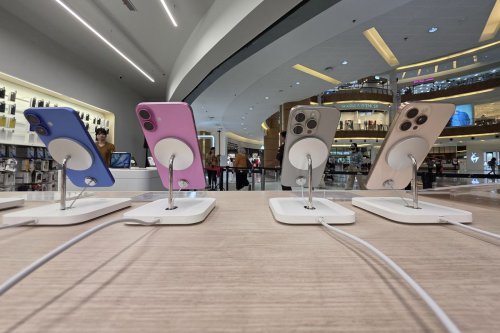 iPhone 17 Rilis di Indonesia Hari Ini, Cek Harga iPhone 16 Terbaru