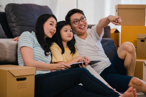 Top 6+ Kalimat Ajaib yang Bikin Anak Mau Mendengarkan Orangtua Menurut Pakar Parenting