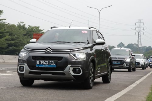 Citro&euml;n E-C3 Jadi Armada Baru Taksi Listrik Express Group