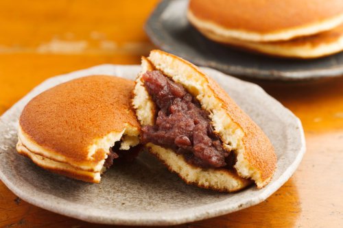 Mengenal Dorayaki: Sejarah, Filosofi, dan Resep Autentik Kue Kesukaan Doraemon