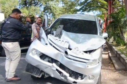Kronologi Mobil Ojek Online Terseret KA Batara Kresna di Simpang Loji Wetan Solo