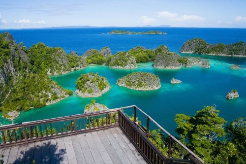 Raja Ampat, raja ampat, raja ampat papua, tambang nikel di raja ampat, tambang nikel raja ampat, izin tambang nikel, Menpar Widiyanti Dukung Evaluasi Izin Tambang Nikel di Raja Ampat