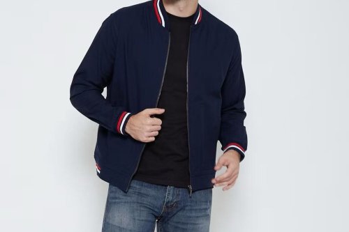 Top 6+ Rekomendasi Jaket Pria, Harga Mulai Rp 199.000