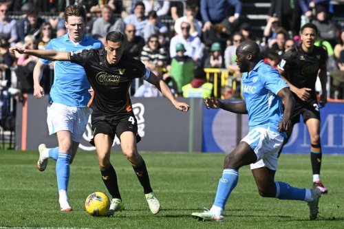 Pesan Khusus Pelatih Venezia kepada Jay Idzes Jelang Pekan-pekan Krusial Serie A