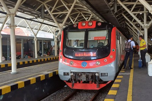 KRL Jogja-Solo, Jadwal KRL Jogja-Solo, jadwal KRL Jogja-Solo, jadwal KRL Jogja-Solo hari ini, Jadwal KRL Jogja-Solo Hari Ini 9 Desember 2025 dari Pagi sampai Malam