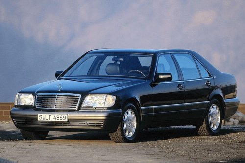 Perawatan Mobil Mercedes-Benz Lawas, Ini Kata Diler