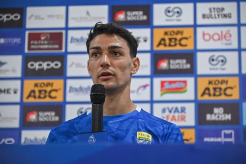 Rumor Federico Barba Hengkang di Tengah Statistik Apik Persib