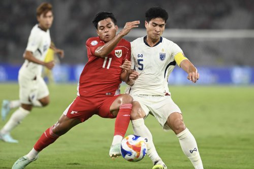 Timnas U23 Indonesia, Timnas Thailand U23, ASEAN U23 Championship 2025, Piala AFF U23 2025, timnas Thailand U23, Timnas U23 Indonesia Vs Thailand, Gerald Vanenburg, Hasil Timnas U23 Indonesia Vs Thailand: Garuda Muda Masih Buntu di Babak Pertama