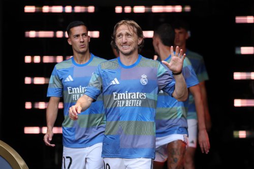 Luka Modric Terima Gaji Setara Pemain Cadangan AC Milan