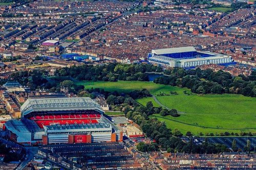 Liverpool Terapkan Pajak Turis untuk Pengunjung yang Menginap