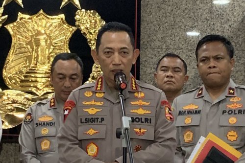Kapolri Tunjuk 6 Polwan Jadi Kapolres, Ini Daftar Lengkap Mutasi Polri Desember 2025