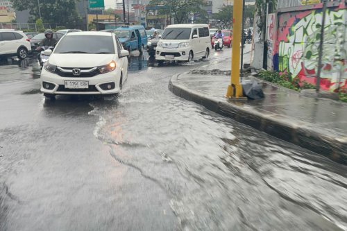 Transmisi otomatis, genangan air, Hermas Efendi Prabowo, Musim Hujan, Dampak Genangan Air Pada Transmisi Mobil: Apa yang Perlu Diketahui