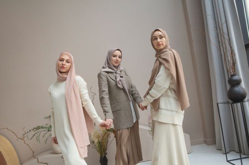 Ini Waktu Favorit Orang Indonesia Belanja Baju Lebaran