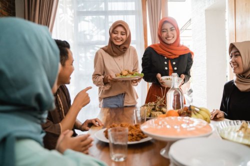 Top 10+ Ide Menu Potluck Bukber, Praktis dan Mudah Dibagi