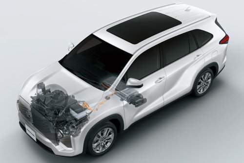 Toyota Kijang Innova Zenix Terlaris, Penjualan Mobil Hibrida Naik