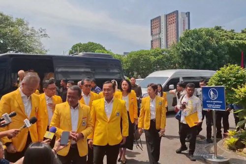 Reshuffle Kabinet Merah Putih, Bahlil: Golkar Percaya Sepenuhnya kepada Presiden Prabowo