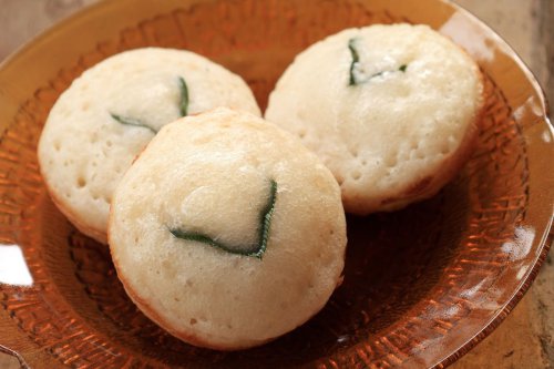 Cara Membuat Kue Apem Empuk dan Mengembang, Ini Takaran Tape Singkong yang Digunakan!