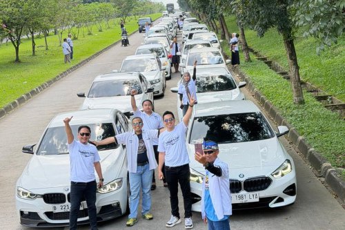 mobil putih, Purwakarta, komunitas, Loyalis Mobil Putih Gelar Halalbihalal di Purwakarta